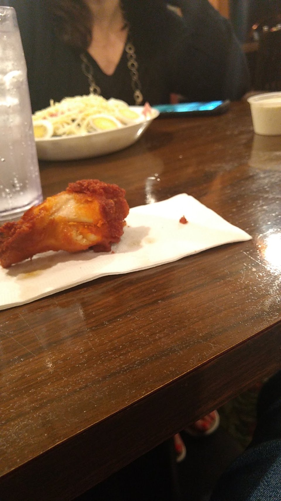 Appetizers 8 Hot Wings